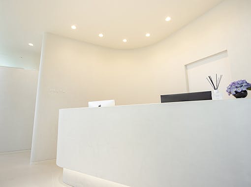 ベルタ美容皮膚科・形成外科(Belta美容皮膚科・形成外科)受付