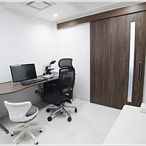 くわえ皮膚科診察室