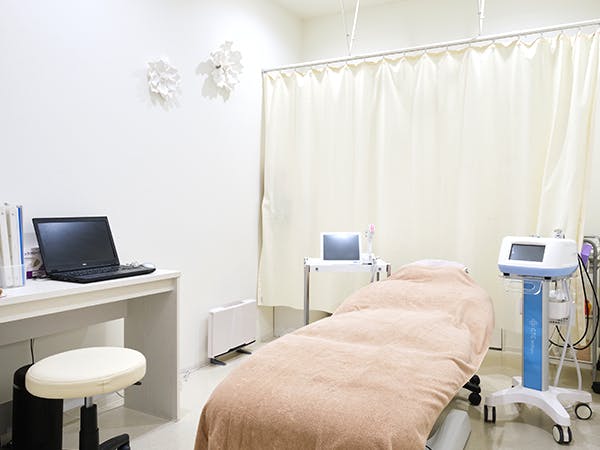 白石ガーデンプレイス皮膚科クリニック処置室