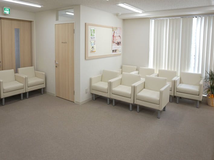 小金井婦人科クリニック待合室