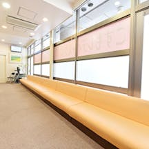 こすもレディースクリニック待合室2