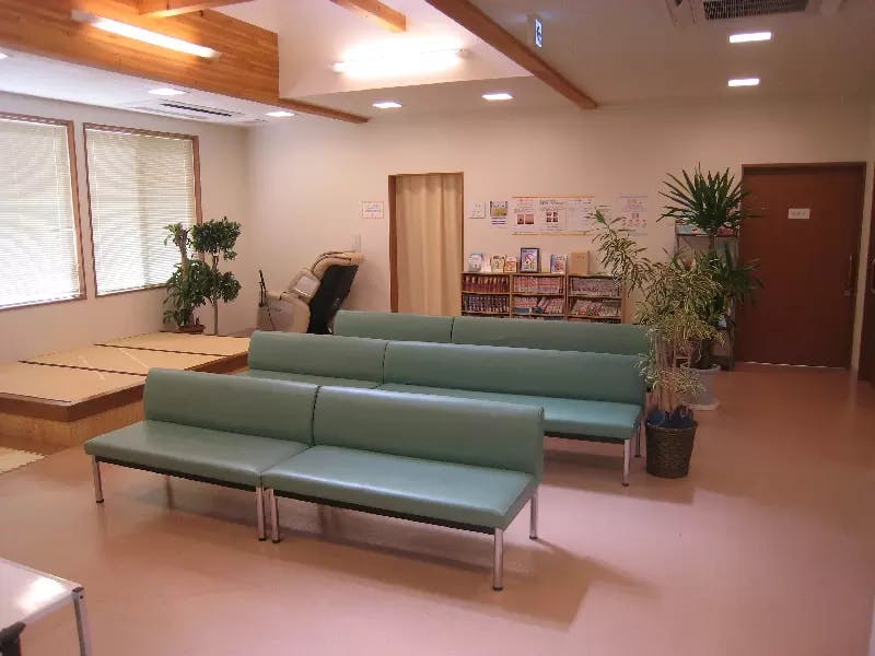たなか皮ふ科クリニック待合室