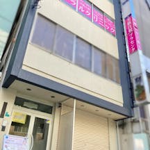 男性専科 セントラルクリニック難波院外観