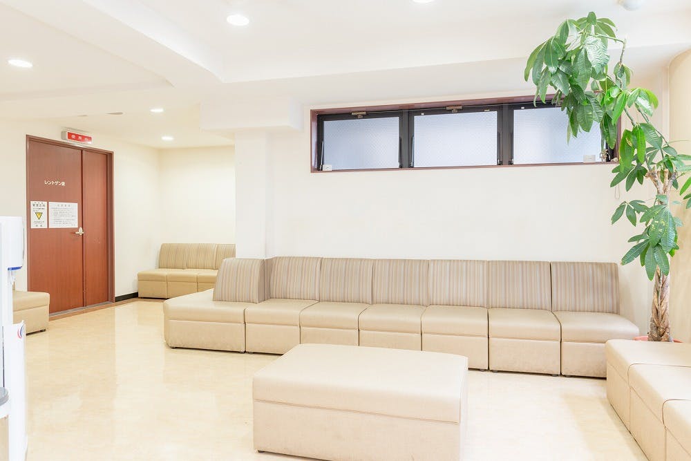 あいおいクリニック待合室