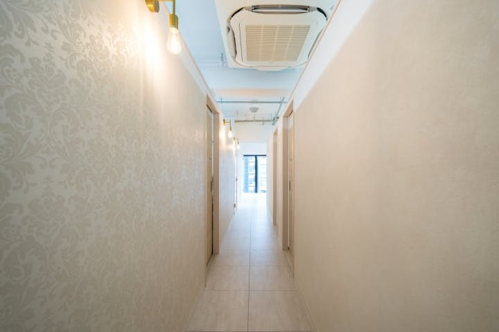 大内ビューティークリニック院内廊下