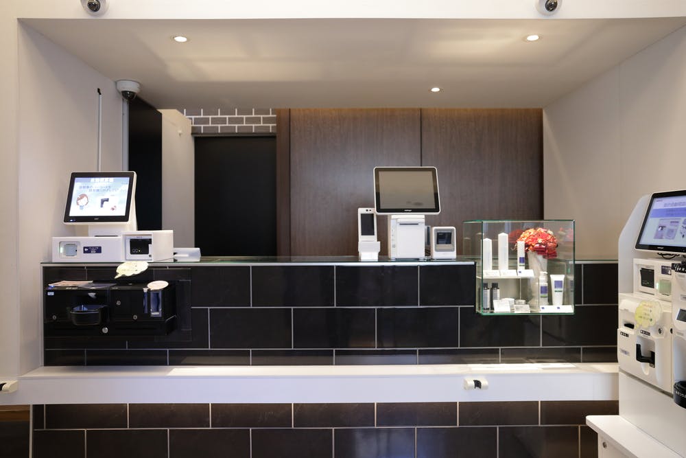 とみ皮膚科クリニック受付