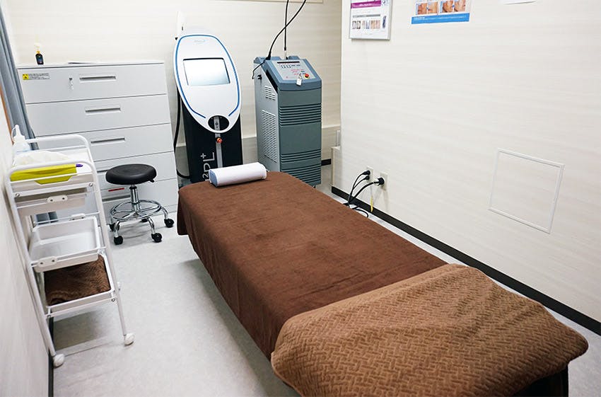 巣鴨ほくろ・できものクリニック施術室