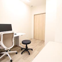 あかね皮膚科クリニック診察室