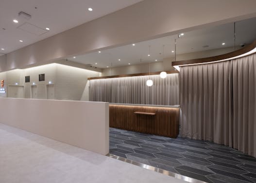 クリニックフォア 心斎橋PARCO院受付