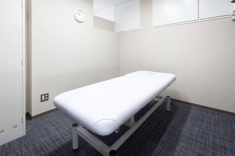 メンズエミナル 秋田院処置室