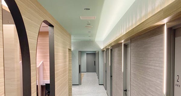 品川美容外科 仙台院廊下