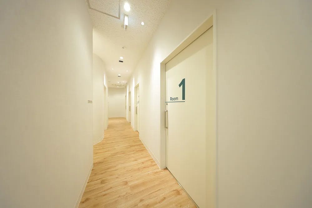 中尾形成外科廊下