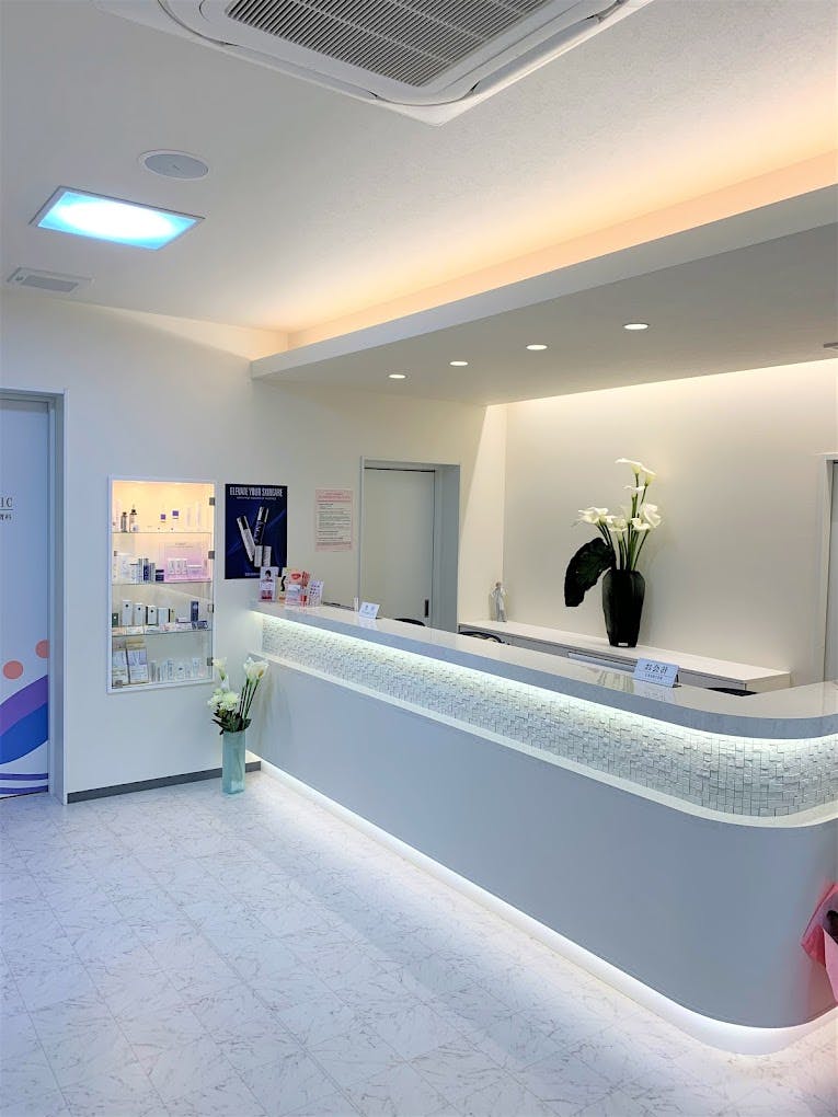 ゆみ皮膚科受付