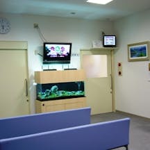 すずき皮膚科クリニック待合室