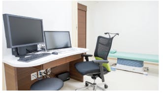 メディカルエステてぃーら診察室