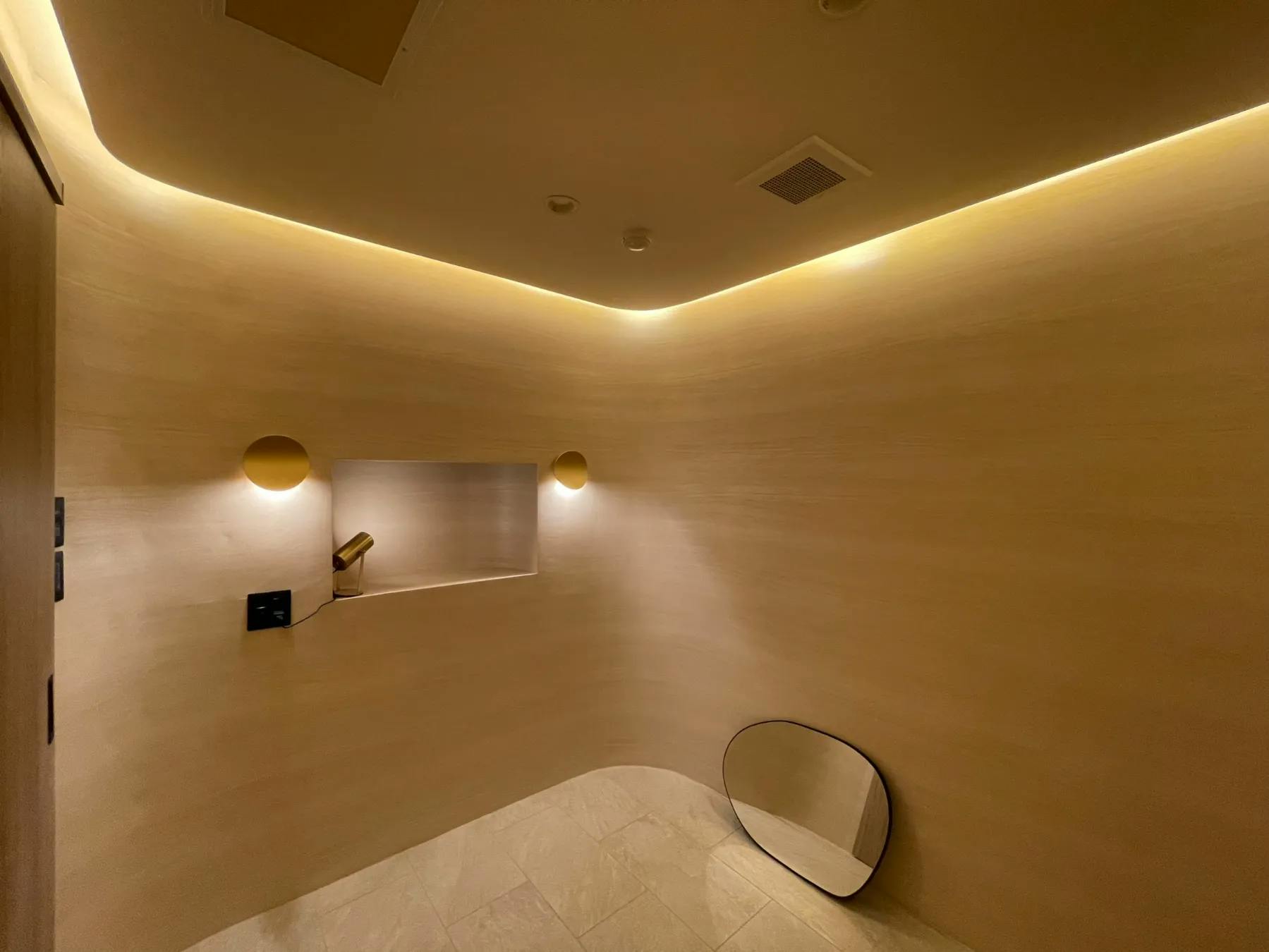 ケミカルピーリング | 顔全体の画像