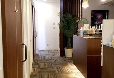 大西美容形成クリニック 京都四条烏丸院受付