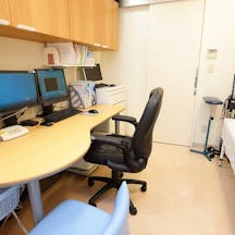 柏東口よしだクリニック処置室