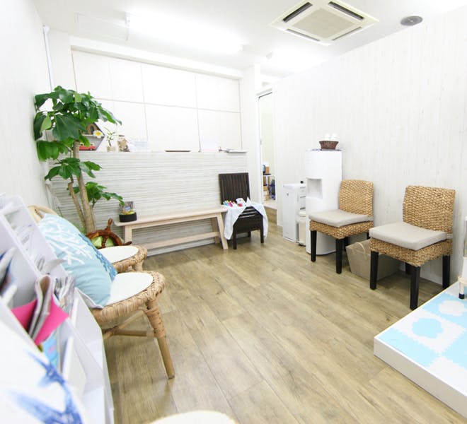 藤沢デンタルオフィス待合室