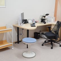 石川皮ふ科診察室