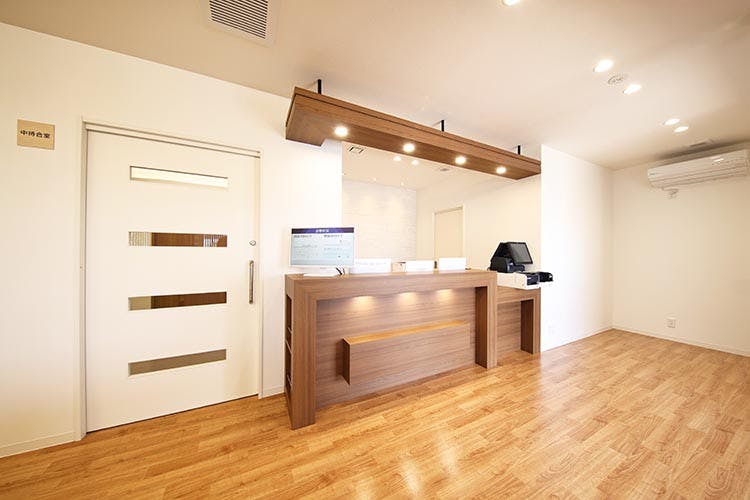 横倉皮膚科受付