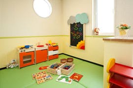 新琴似皮膚科スキンケアクリニックキッズスペース