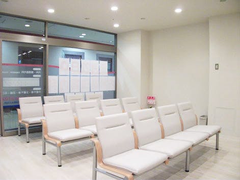 はすだ内科・循環器内科クリニック待合室