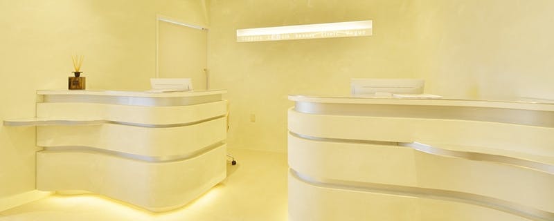 札幌ル・トロワビューティクリニックVogue受付