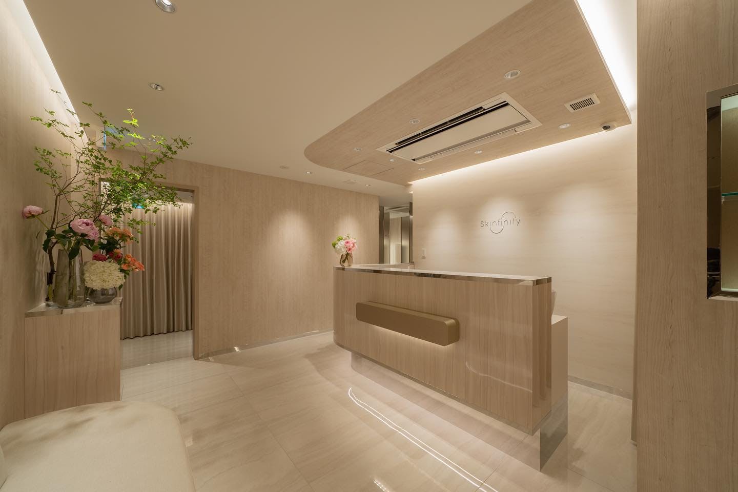 スキンフィニティクリニック/ 旧名：スキンリファインクリニック広尾待合室