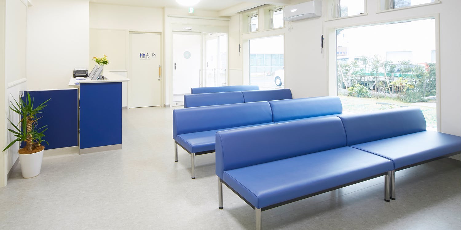 長島クリニック待合室