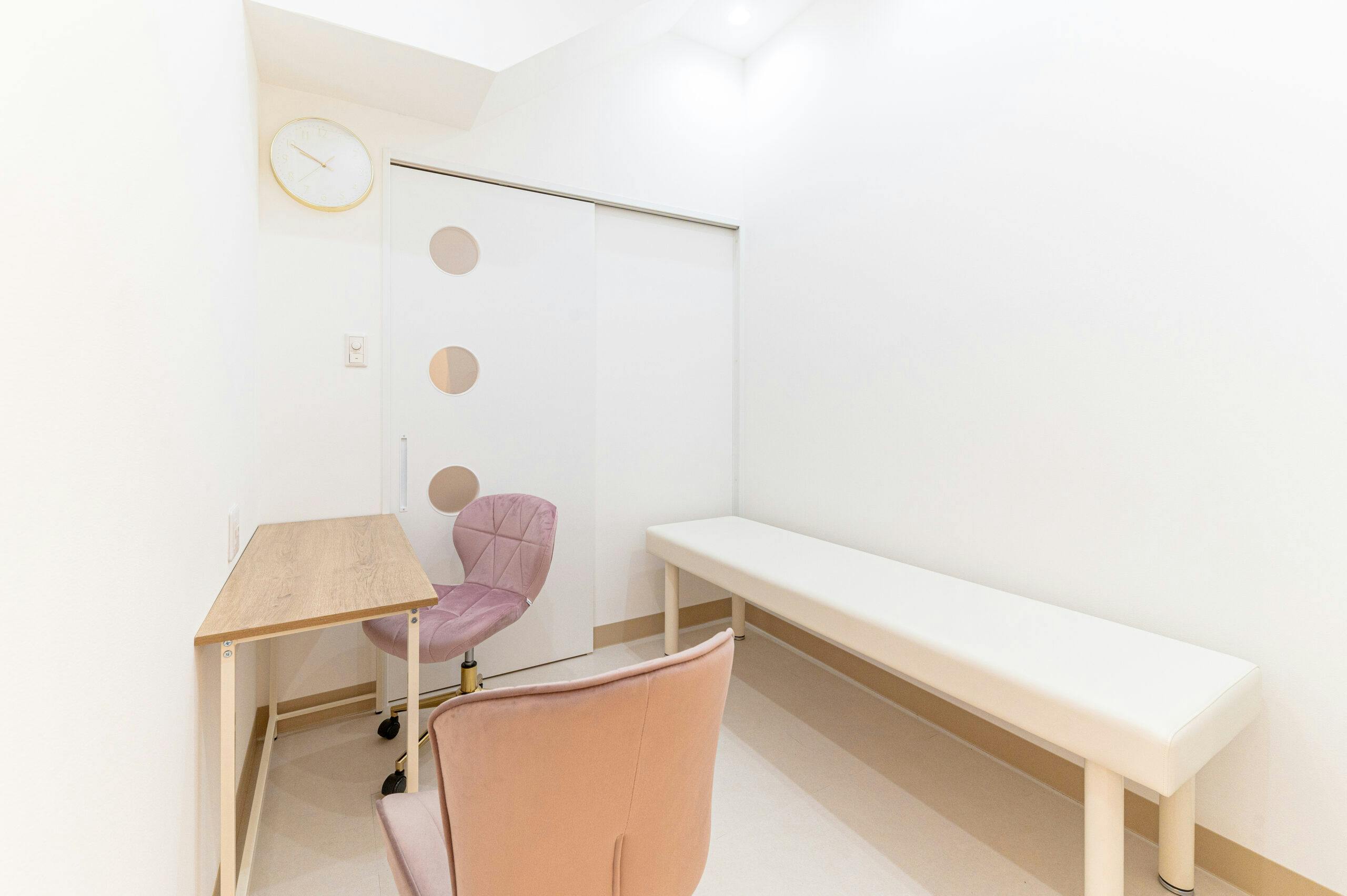 すももクリニック診察室