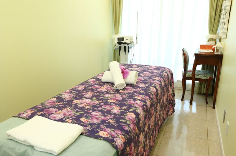 銀座グランフォレクリニック/ 旧名：おおもりクリニック施術室