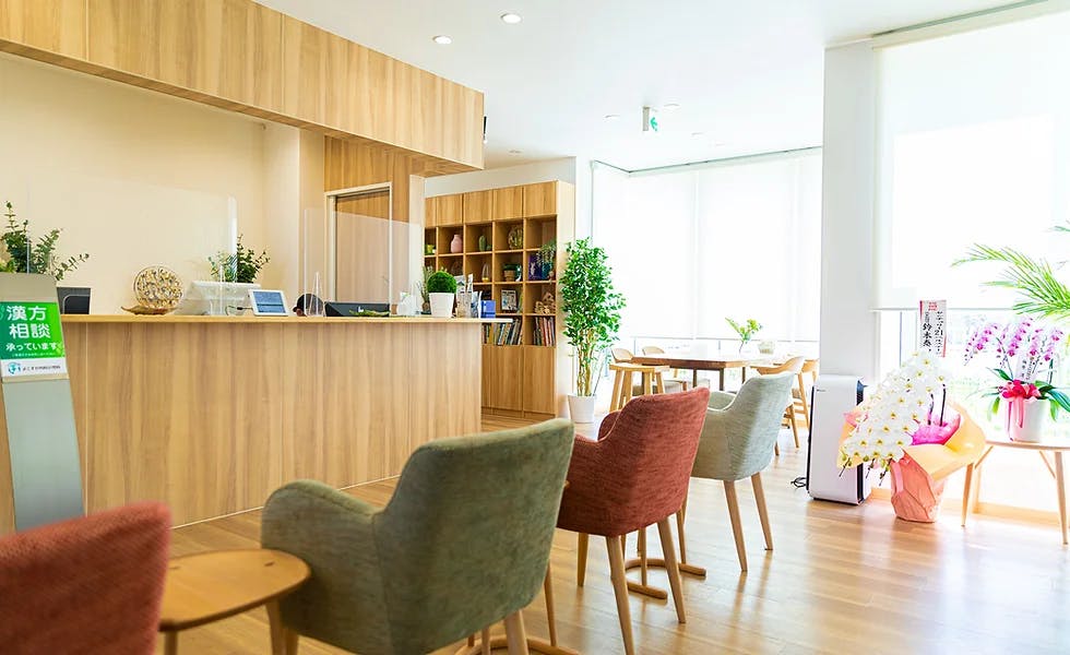 よこすか内科小児科・はるこレディースクリニック待合室