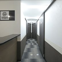 ジャガークリニック(JAGUAR CLINIC)内観