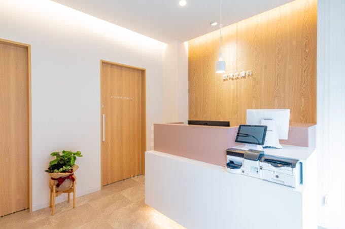 鼓滝皮膚科受付