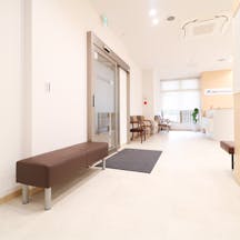 武蔵境形成外科・皮膚科入口