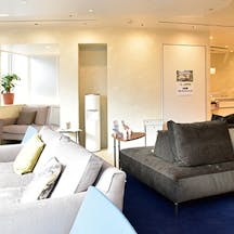 札幌ル・トロワビューティクリニックVogue待合室