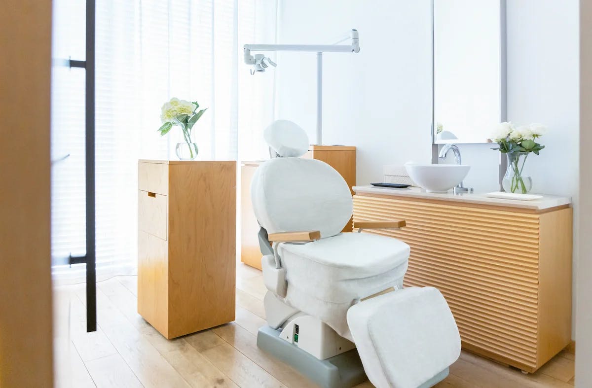 ホワイトエッセンス 中目黒院完全個室の施術室