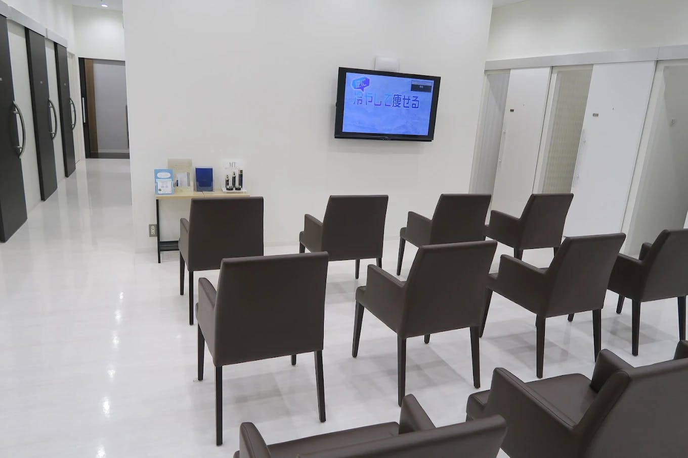 湘南美容クリニック 武蔵小杉院待合室