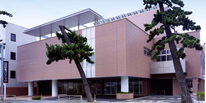 山近記念総合病院・山近記念クリニック外観