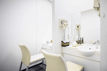 福岡美容皮膚科あやべクリニックパウダールーム