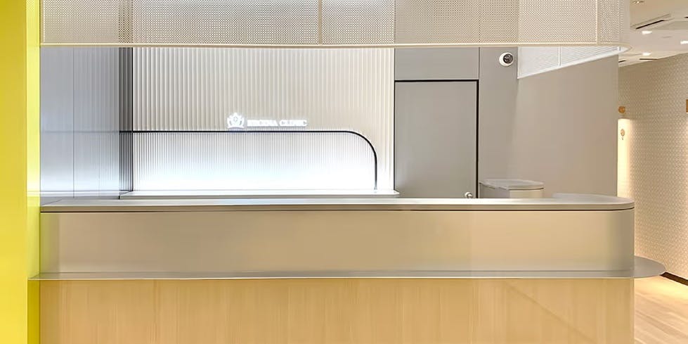 レジーナクリニック 大阪梅田院受付