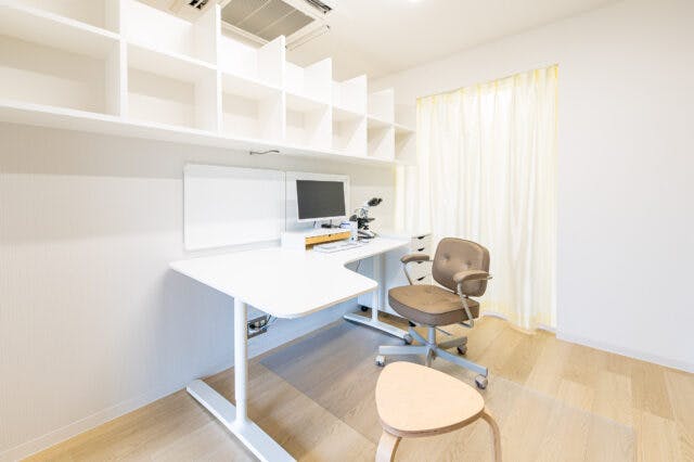 あゆ皮フ科クリニック診察室