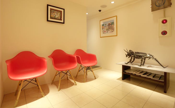 アリーナデンタルクリニック待合室
