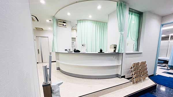 東海渡井クリニック受付