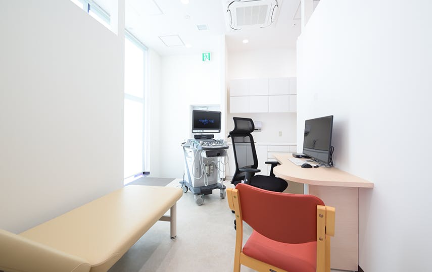 南町田レディースクリニック診察室