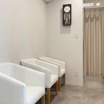 ほんだ皮フ科クリニック待合室