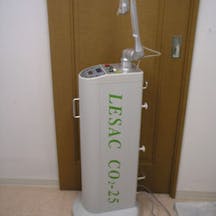 皮フ科よしみクリニックレーザー機器