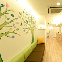 しみずヒフ科医院待合