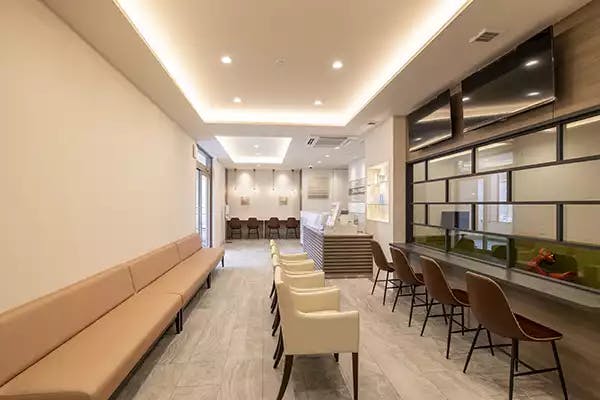 白いあさがお皮ふ科スキンケアクリニック受付